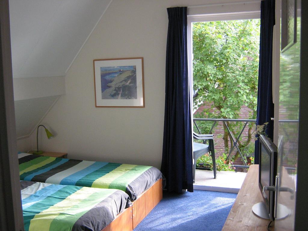 B&B De Esdoorn Norg Room photo